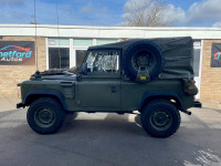 LAND ROVER DEFENDER 90