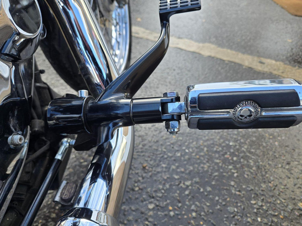 HARLEY-DAVIDSON Sportster