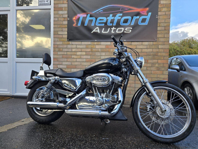 HARLEY-DAVIDSON Sportster