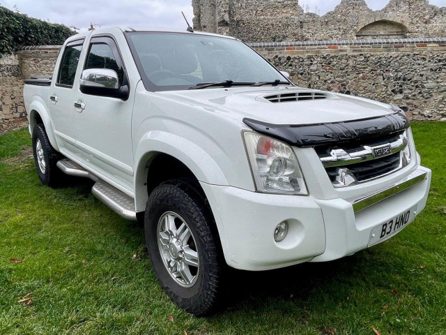 ISUZU RODEO