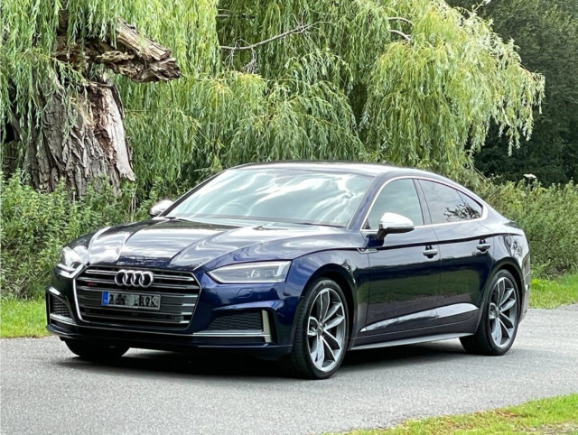 AUDI S5