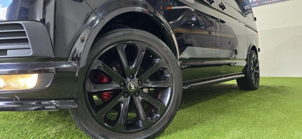 VOLKSWAGEN TRANSPORTER