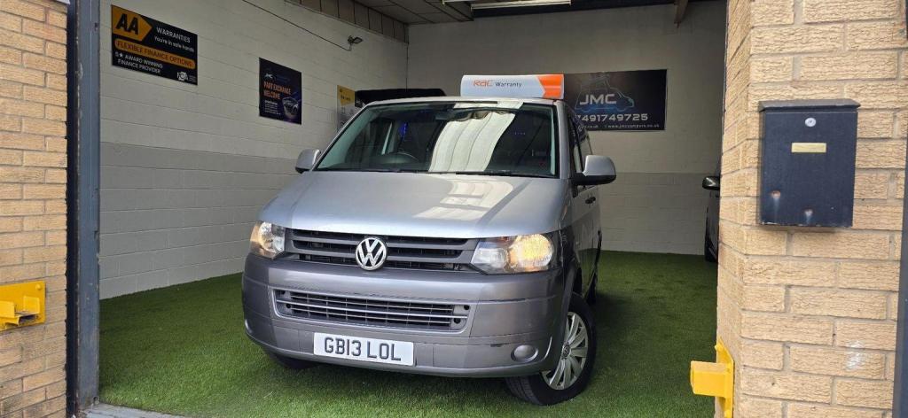 VOLKSWAGEN TRANSPORTER