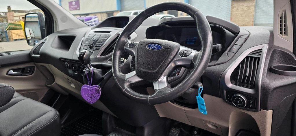FORD TRANSIT CUSTOM