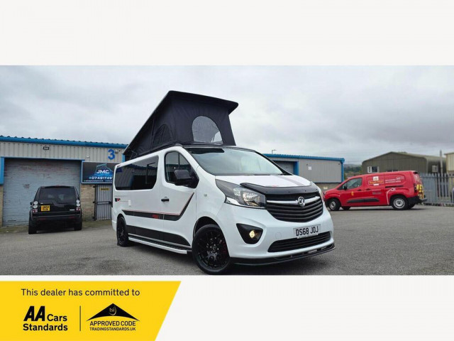 VAUXHALL VIVARO