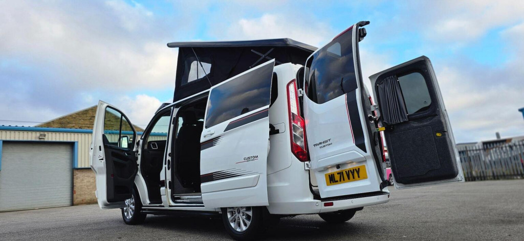 FORD TRANSIT CUSTOM