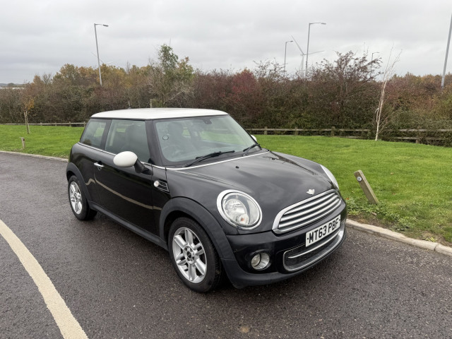 MINI HATCH 1.6 Cooper D Hatch