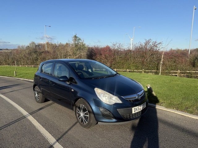 VAUXHALL CORSA 1.4 16V Exclusiv