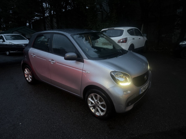 SMART FORFOUR