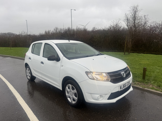 DACIA SANDERO