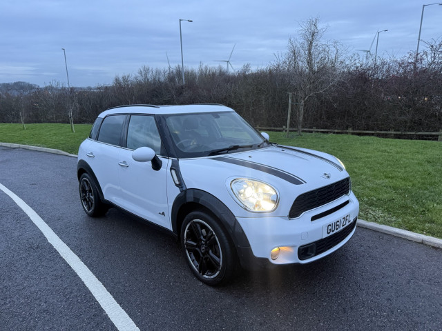 MINI COUNTRYMAN