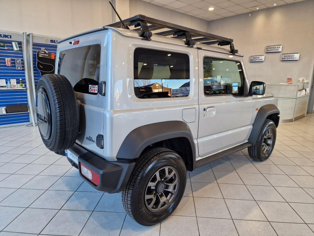 SUZUKI JIMNY