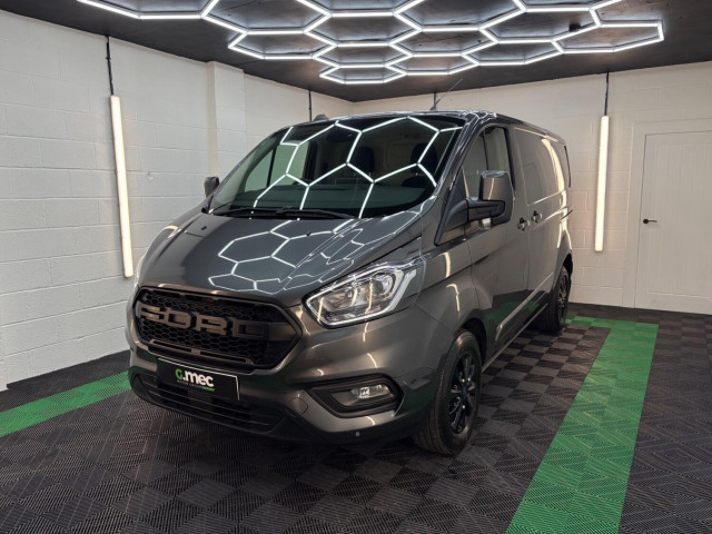 FORD TRANSIT CUSTOM 2.0 300 EcoBlue Limited