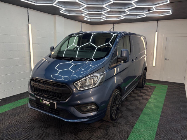 FORD TRANSIT CUSTOM 2.0 280 EcoBlue Limited