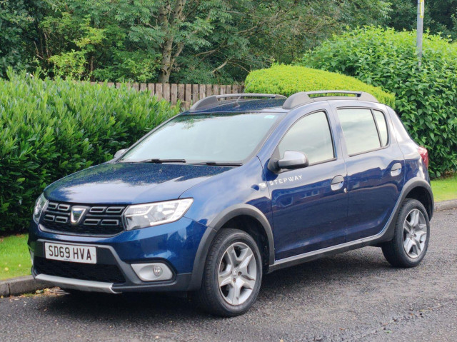 DACIA SANDERO STEPWAY 0.9 Stepway Essential TCe 90 MY18