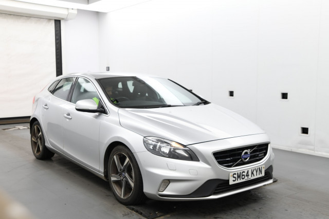 VOLVO V40 1.6 R-Design D2 (115hp)