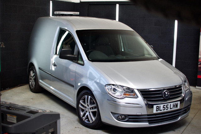 VOLKSWAGEN CADDY
