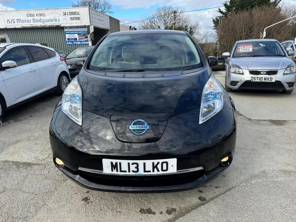 NISSAN LEAF