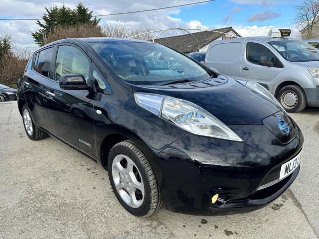 NISSAN LEAF 24kWh Auto 5dr