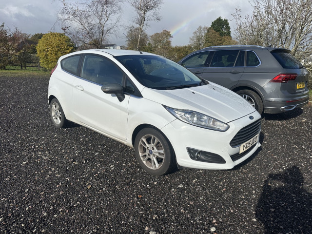 FORD FIESTA 1.3 Zetec