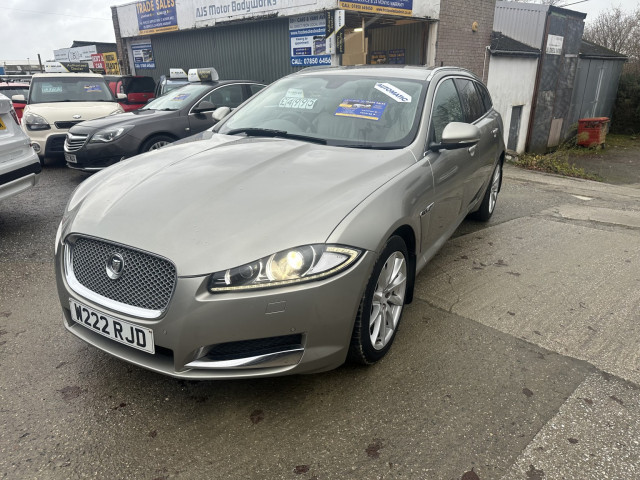JAGUAR XF 2.2 d Premium Luxury