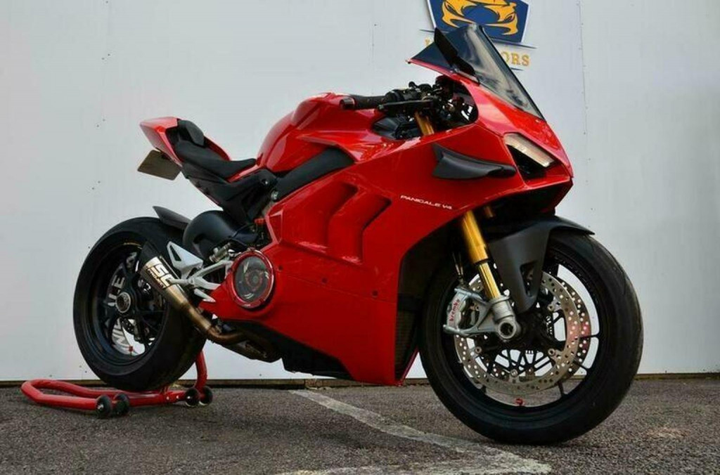 DUCATI PANIGALE V4S