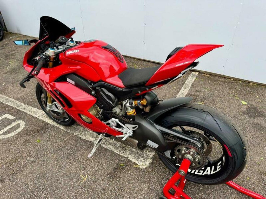 DUCATI PANIGALE V4S
