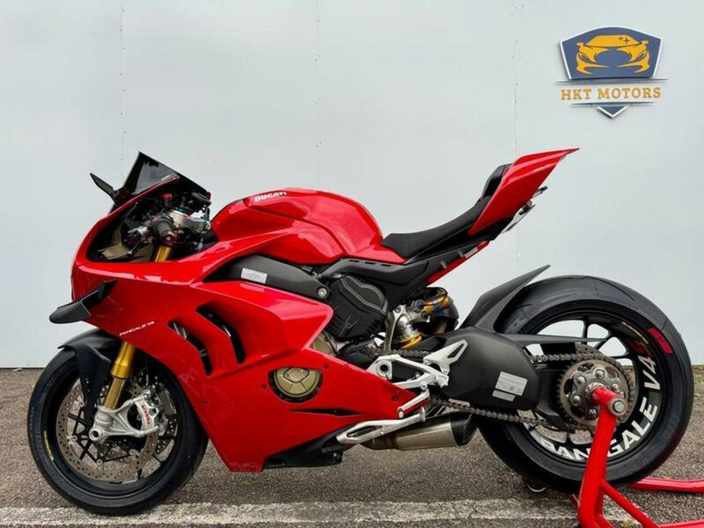 DUCATI PANIGALE V4S