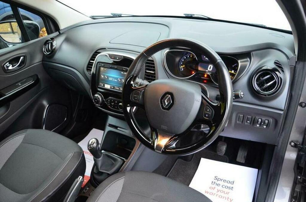 RENAULT CAPTUR