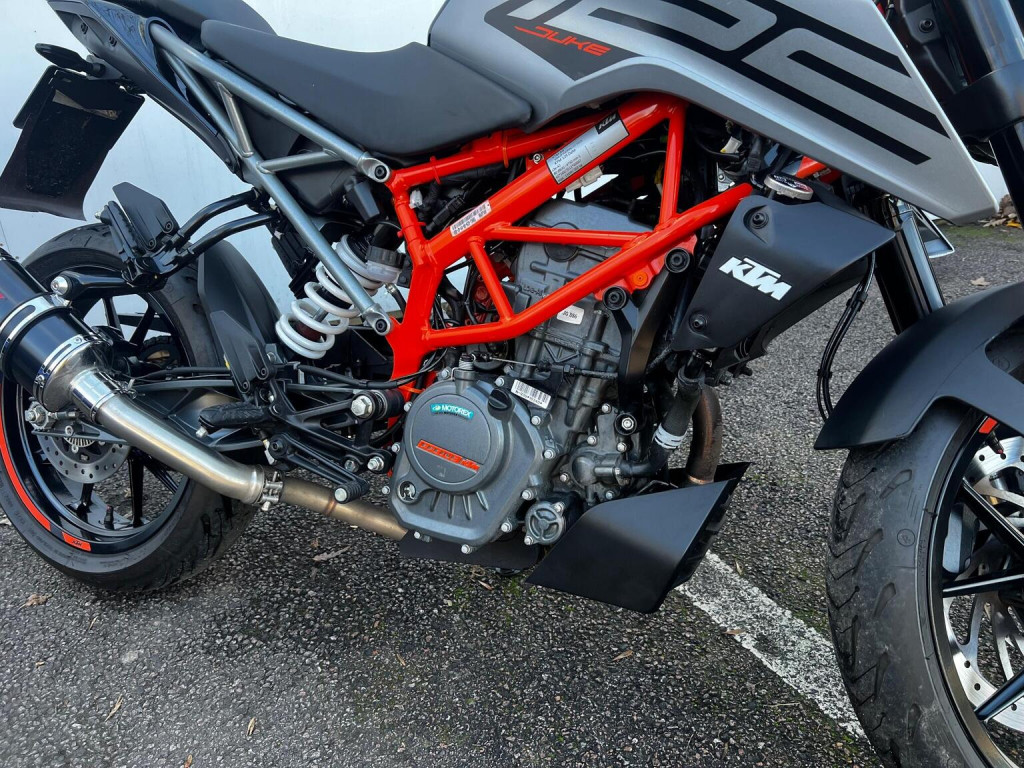 KTM 125 DUKE