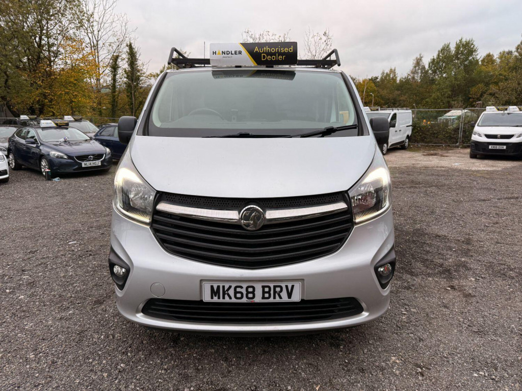 VAUXHALL VIVARO