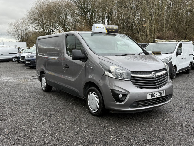 VAUXHALL VIVARO 1.6 CDTi 2700 BiTurbo ecoTEC Sportive