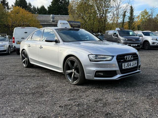 AUDI A4 2.0 TDI Black Edition