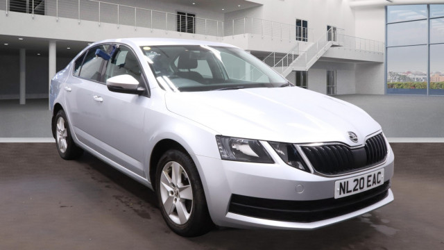 SKODA OCTAVIA 1.6 TDI SCR S