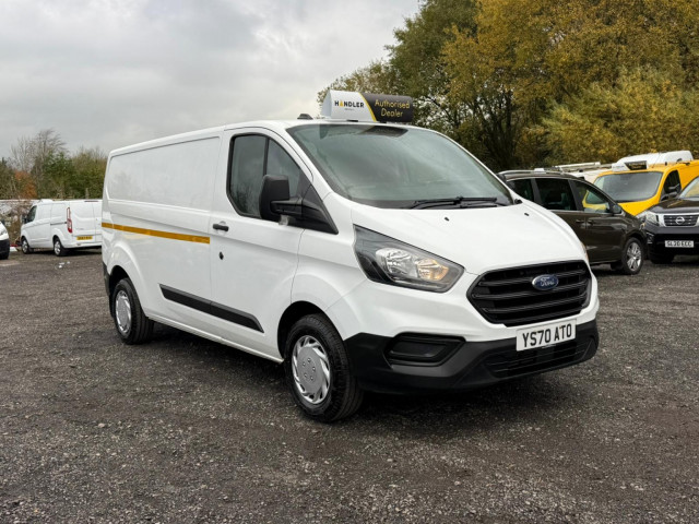 FORD TRANSIT CUSTOM 2.0 300 EcoBlue Leader