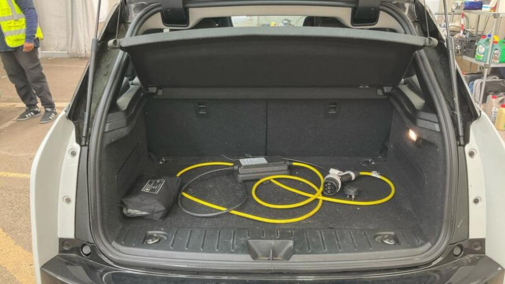 BMW I3