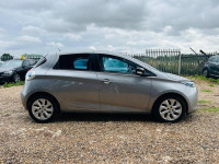 RENAULT ZOE