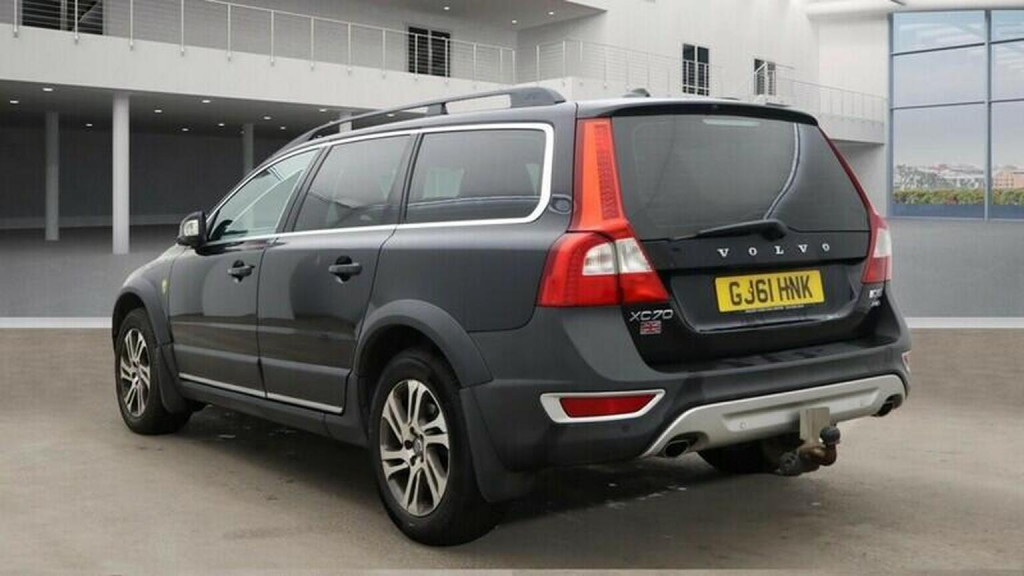 VOLVO XC70
