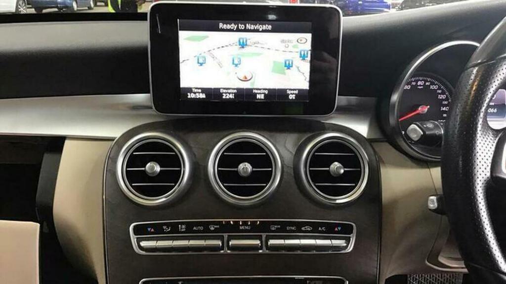 MERCEDES-BENZ C CLASS