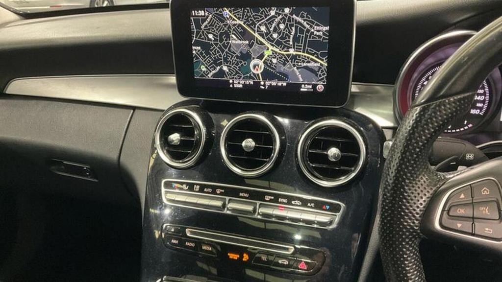 MERCEDES-BENZ C CLASS