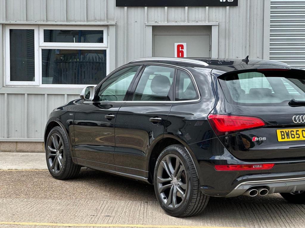 AUDI SQ5