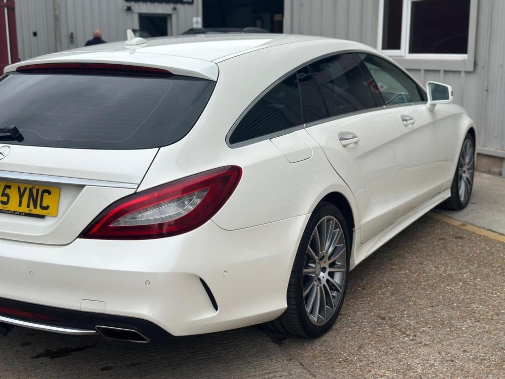 MERCEDES-BENZ CLS