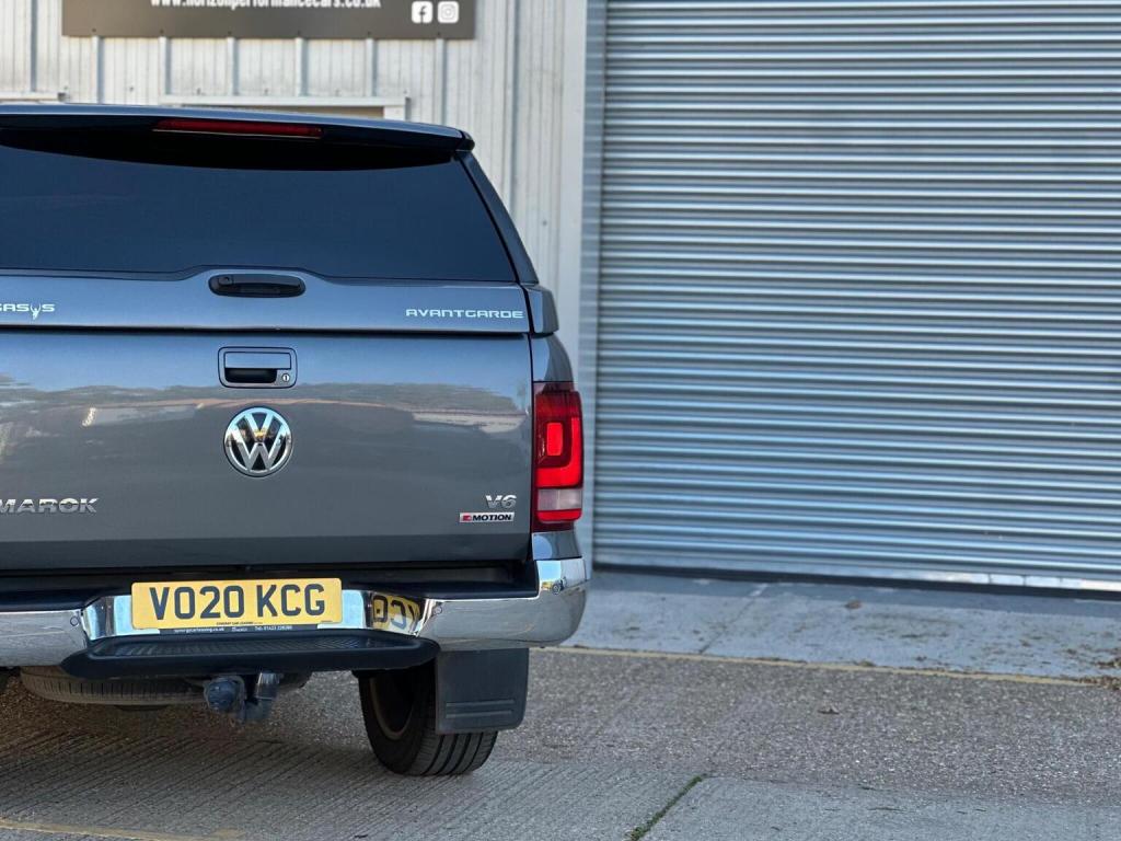 VOLKSWAGEN AMAROK