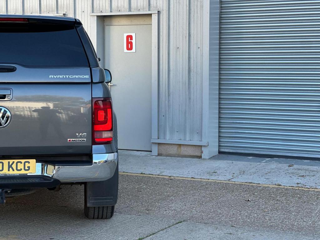 VOLKSWAGEN AMAROK