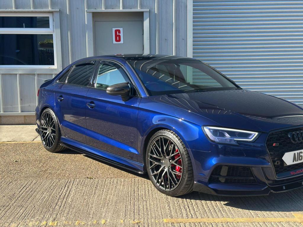 AUDI S3