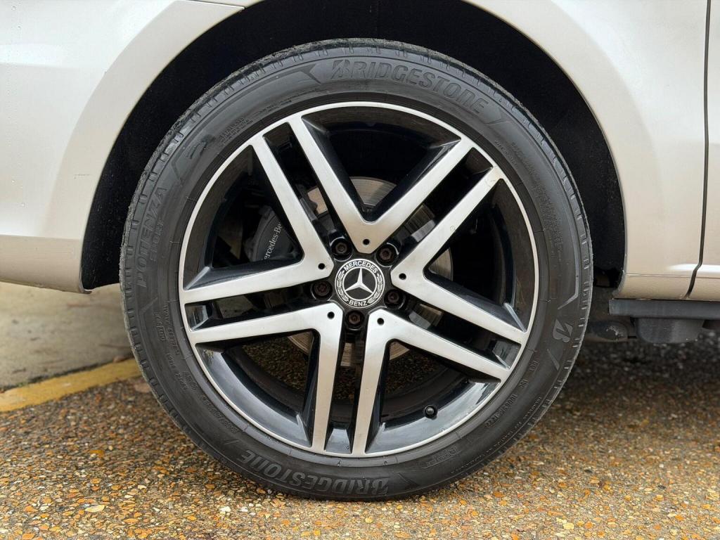 MERCEDES-BENZ V CLASS