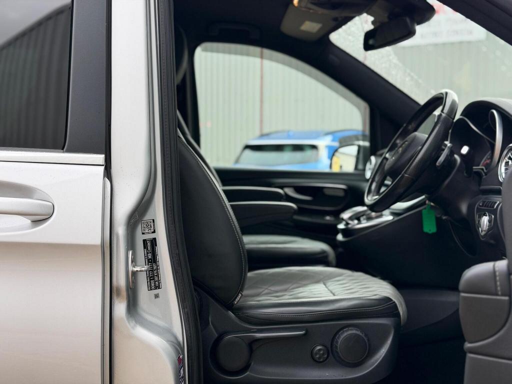 MERCEDES-BENZ V CLASS