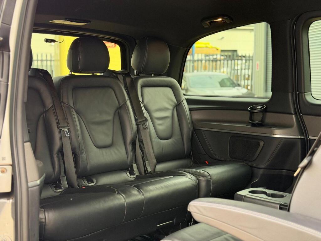 MERCEDES-BENZ V CLASS