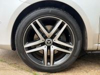 MERCEDES-BENZ V CLASS