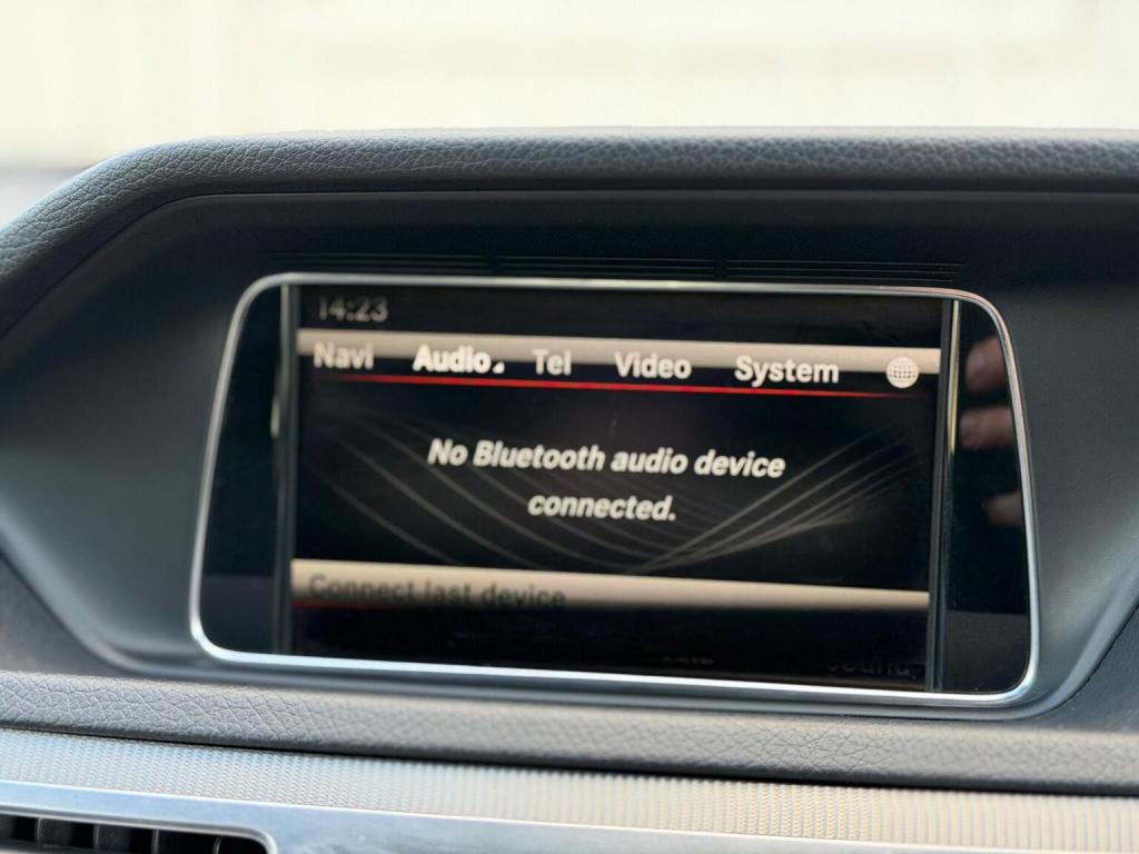 MERCEDES-BENZ E CLASS